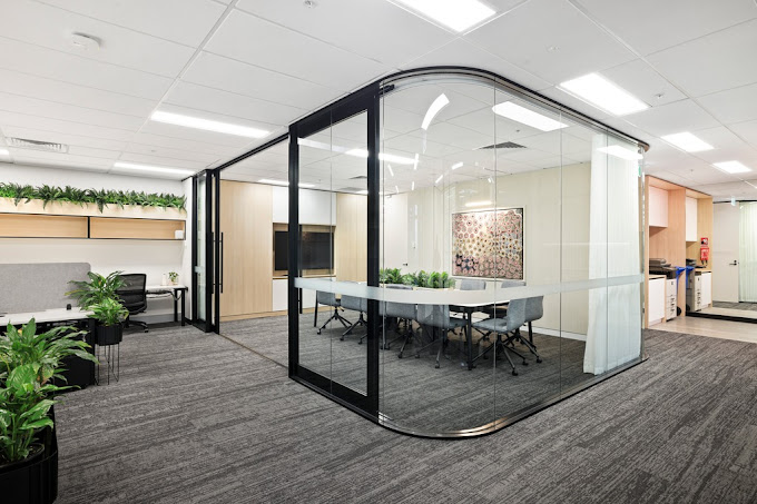 The Role of Technology in Modern Medical Fitouts